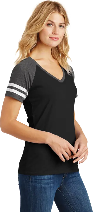 Ladies Game V-Neck