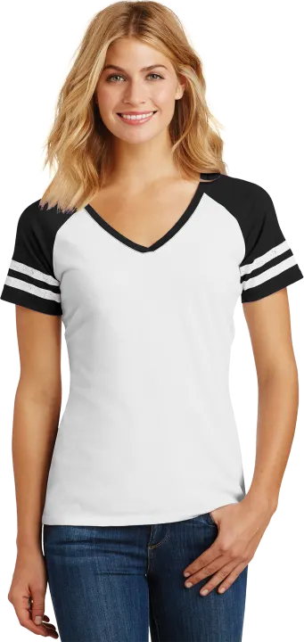 Ladies Game V-Neck